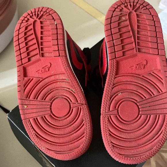 Air Jordan 1 MID - Picture 5 of 6